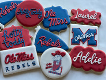 Load image into Gallery viewer, Graduation university theme cookies