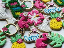 Load image into Gallery viewer, Tripical Bridal shower cookies