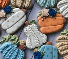 Load image into Gallery viewer, Pumpkin theme Cookies