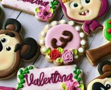 Load image into Gallery viewer, Maya and the bear theme Cookies