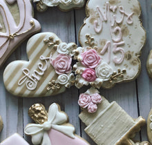 Load image into Gallery viewer, Quinceañera Theme Cookies (15th)