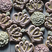 Load image into Gallery viewer, Princess Theme Cookies