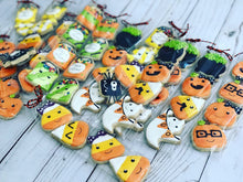 Load image into Gallery viewer, Halloween mini cookies in a bag
