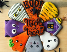 Load image into Gallery viewer, Halloween tray sugar  Cookies