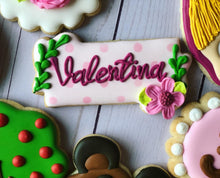 Load image into Gallery viewer, Maya and the bear theme Cookies