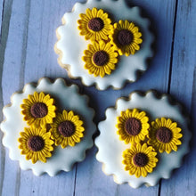 Load image into Gallery viewer, One year old sunflowers birthday Theme Cookies