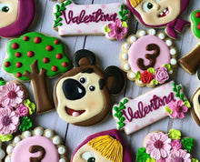 Load image into Gallery viewer, Maya and the bear theme Cookies