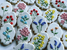 Load image into Gallery viewer, Flowers Cookies