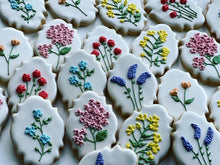 Load image into Gallery viewer, Flowers Cookies