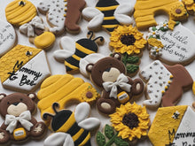 Load image into Gallery viewer, Baby Bear and Bee cookies