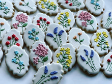 Load image into Gallery viewer, Flowers Cookies