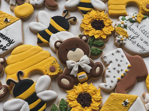 Baby Bear and Bee cookies
