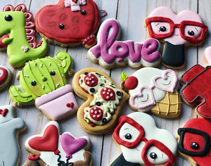 Mix designs Valentines cookies