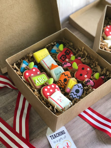 Gift box with 12 MINI cookies
