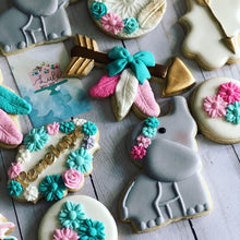 Load image into Gallery viewer, Baby shower cookies
