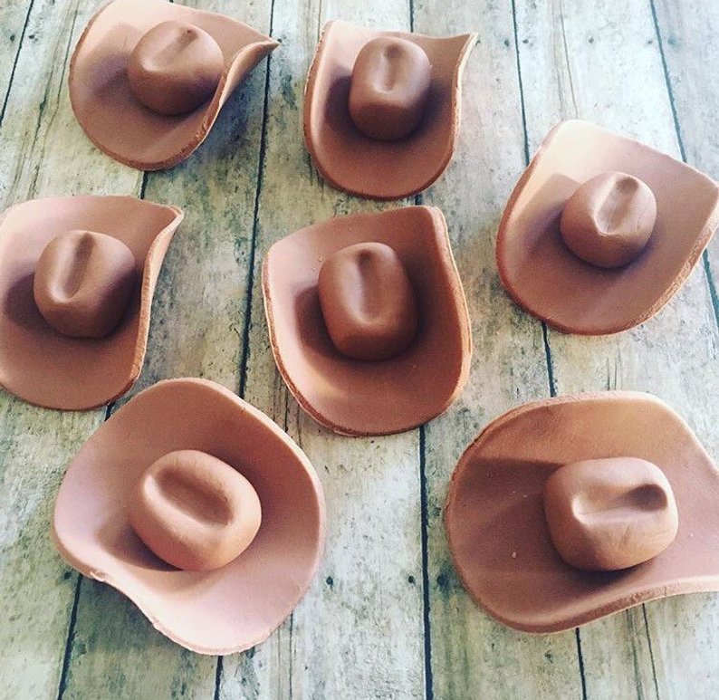 Fondant Cowboys hats cupcakes toppers