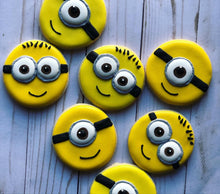 Load image into Gallery viewer, Minion theme cookies