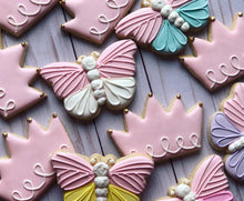 Load image into Gallery viewer, Butterflies Cookies