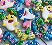 Load image into Gallery viewer, Girl Baby shark Cookies
