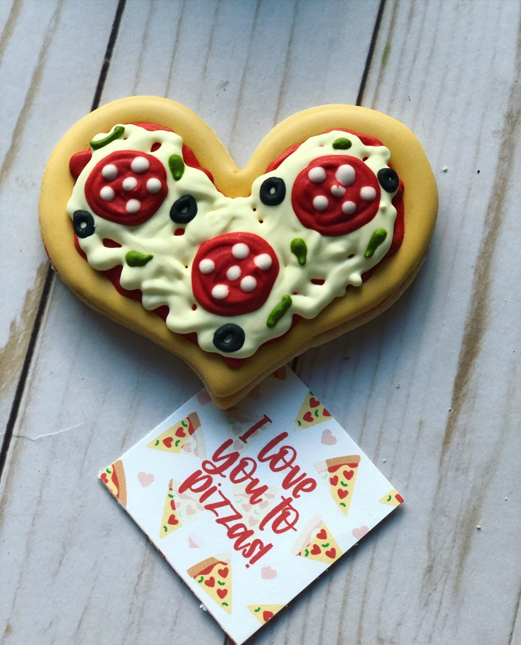 Valentine pizza cookie gift