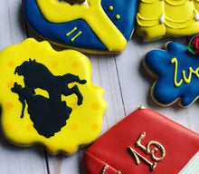 Load image into Gallery viewer, Beauty and the Beast Princess Cookies