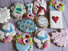 Load image into Gallery viewer, Alice in wonderland Cookies