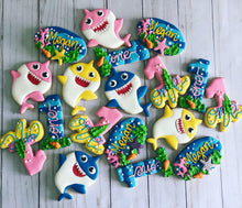 Load image into Gallery viewer, Girl Baby shark Cookies