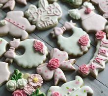 Load image into Gallery viewer, Girl Baby shower cookies