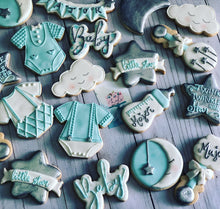 Load image into Gallery viewer, Moon and stars Baby shower cookies