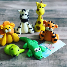 Load image into Gallery viewer, Safari Animals Cake toppers