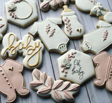 Load image into Gallery viewer, Girl Baby shower cookies