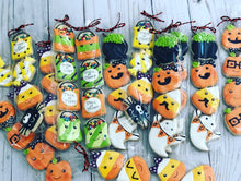 Load image into Gallery viewer, Halloween mini cookies in a bag