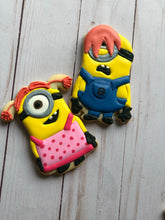 Load image into Gallery viewer, Minion theme cookies