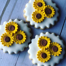 Load image into Gallery viewer, One year old sunflowers birthday Theme Cookies